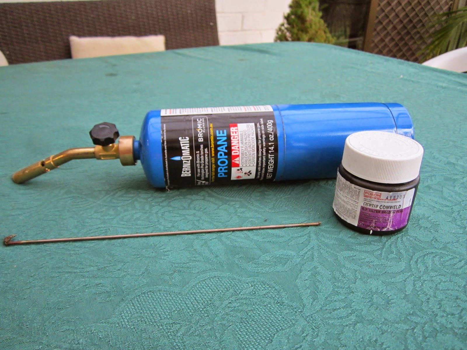 Restoration Yamaha LS3 1972 Brazing fuel tank and fork ears