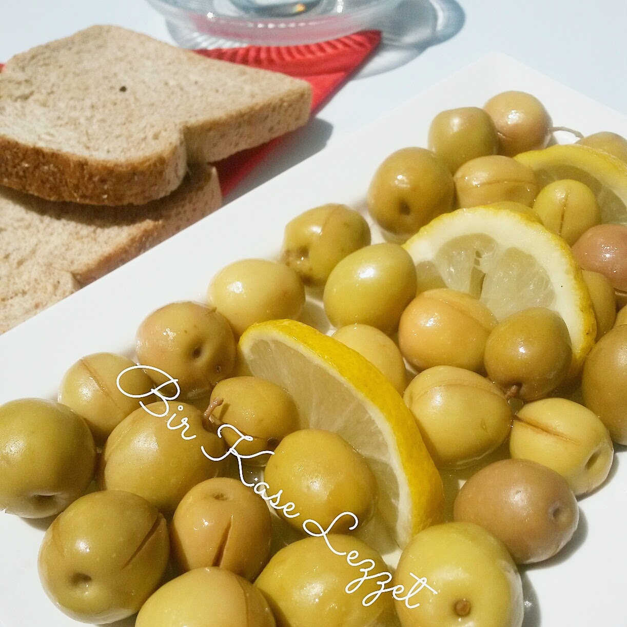 Evde Siyah Zeytin Nasıl Yapılır Evde Siyah Zeytin Nasıl Yapılır