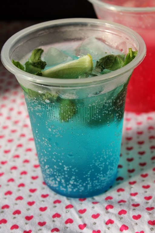 Blue Curacao Mocktail / Blue Curacao Sparkling Mocktail / Non Alcoholic Blue Curacao Drink