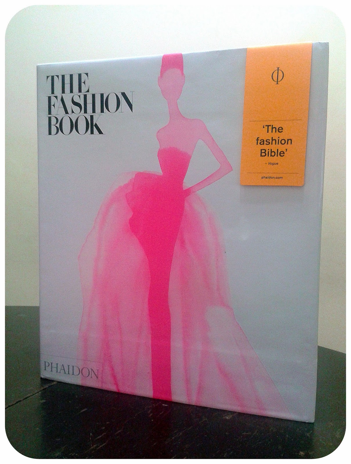 The Fashion Book Phaidon Review The Fashion Book Phaidon Review