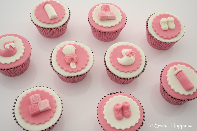 http://2.bp.blogspot.com/-3VoA2aFjiEg/Vex2WpSv0BI/AAAAAAAAFc0/rMzO3o8DCaM/s640/Babyshower%2BCupcakes%2B1.JPG