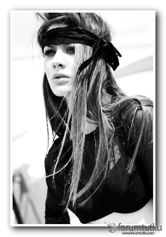 forum avatarlari bayan avatarlari erkek avatarlari 2015 siyah beyaz bayan avatarlari