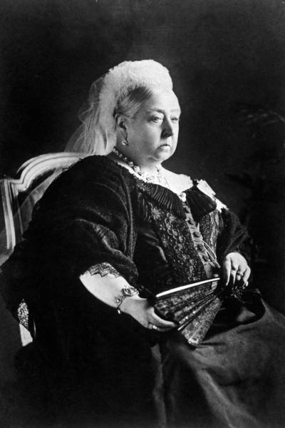 Old Portraits Of Queen Victoria Vintage Everyday