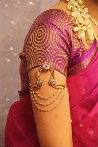 Do you think why women and specially brides waste much time in finding and select a special kind of jewelry for them.... answer is very easy ..... because wedding ceremony happens only once in life, (many times it may happen twice or thrice under special terms and conditions). Brides try hard to find good and gorgeous jewelry items which can be used with matching Lehenga or Farak. If yor are bride and your bridal ceremony is very close and date is fixed, then you will be busy in selecting an antique jewelry designs, do not worry here below we provided many designs of different kinds of jewelry which can be used fro your ears, nose, arms, feet, neck and toe, so browse down and select any one.... 1. Polki Bridal Jewellery 2. Diamond Bridal Set 3. Gold Bridal Jewellery 4. Bridal Set Of Semi-Precious Stones 5. Antique Gold Set For Wedding 6. Maang Tikka 7. Tagdi 8. Mangalsutra 9. Matha Patti 10. Kada 11. Haath Phool 12. Bajubandh.... Jewelry Designs for Brides Do you think why women and specially brides waste much time in finding and select a special kind of jewelry for them.... answer is very easy ..... because wedding ceremony happens only once in life, (many times it may happen twice or thrice under special terms and conditions). Brides try hard to find good and gorgeous jewelry items which can be used with matching Lehenga or Farak. If yor are bride and your bridal ceremony is very close and date is fixed, then you will be busy in selecting an antique jewelry designs, do not worry here below we provided many designs of different kinds of jewelry which can be used fro your ears, nose, arms, feet, neck and toe, so browse down and select any one.... 1. Polki Bridal Jewellery 2. Diamond Bridal Set 3. Gold Bridal Jewellery 4. Bridal Set Of Semi-Precious Stones 5. Antique Gold Set For Wedding 6. Maang Tikka 7. Tagdi 8. Mangalsutra 9. Matha Patti 10. Kada 11. Haath Phool 12. Bajubandh.... Jewelry Designs for Brides