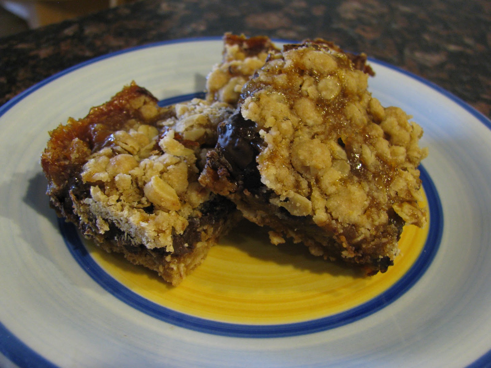 A Wee Bit Of Baking Oatmeal Chocolate Chip Caramel Bars