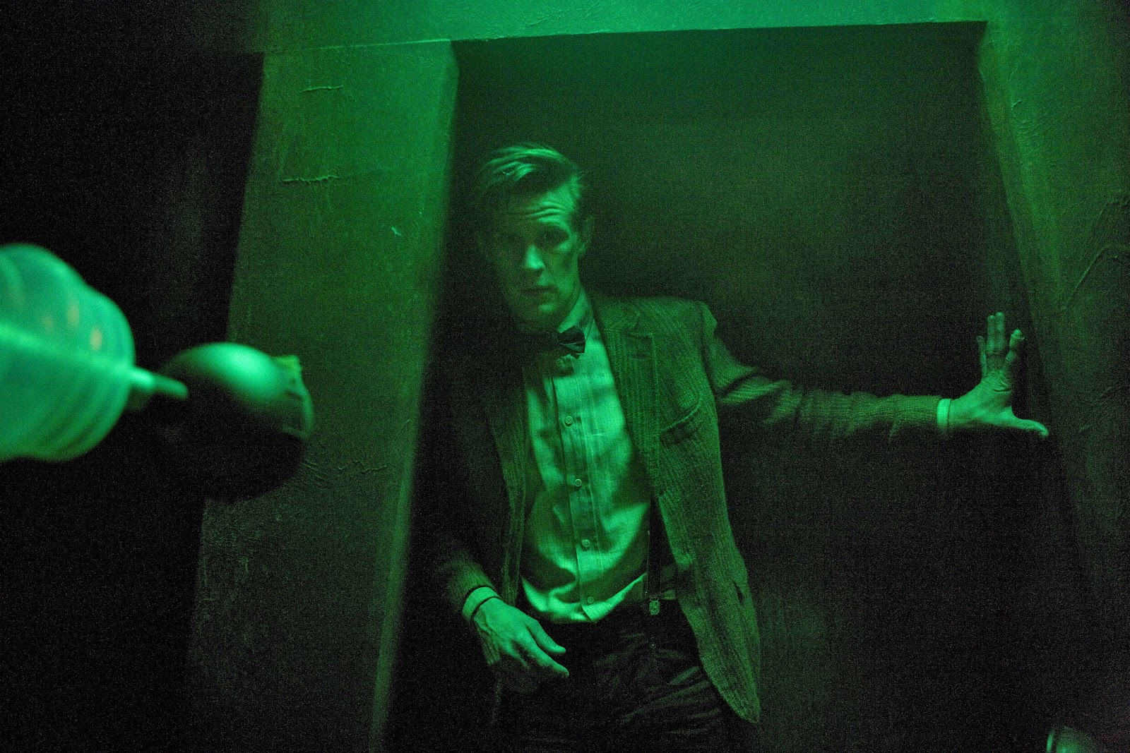 Watch DOCTOR WHO Season 7 Episode 1 Asylum Of The Daleks