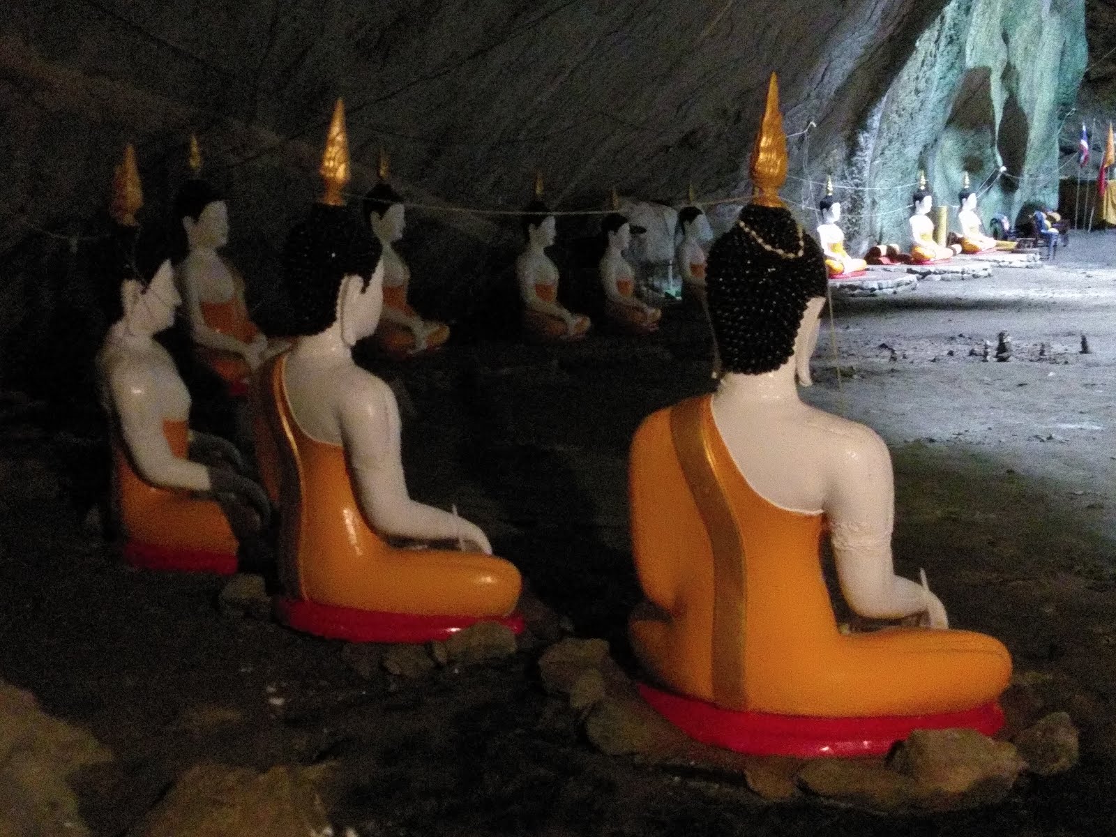 ทริปไฮไลท์เมืองนคร- วัดเขาขุนพนม (ถ้ำพระเจ้าตากสิน) Tour Nakhonsithammarat Wat Khao Khun Phanom (Ki