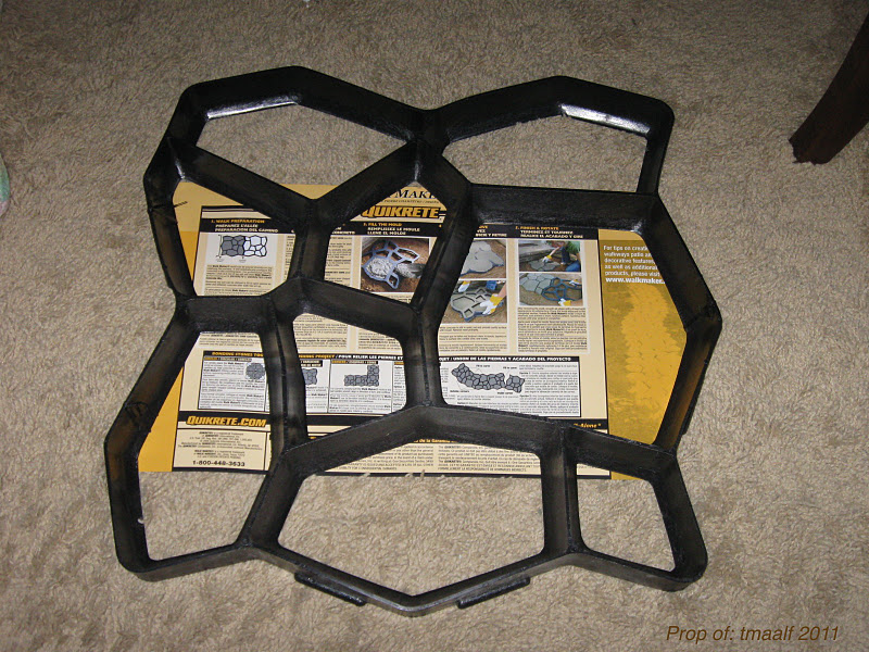 Two Men and a Little Farm QUIKRETE COBBLESTONE PATH MOLD