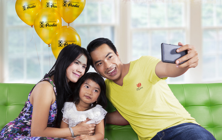 Kontes Foto Family Stories with Prodia Berhadiah Jutaan Kontes Foto Family Stories with Prodia Berhadiah Jutaan