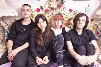 Dilly Dally Band Picture