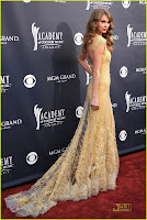 ACM Awards 2011 Red Carpet :Taylor Swift