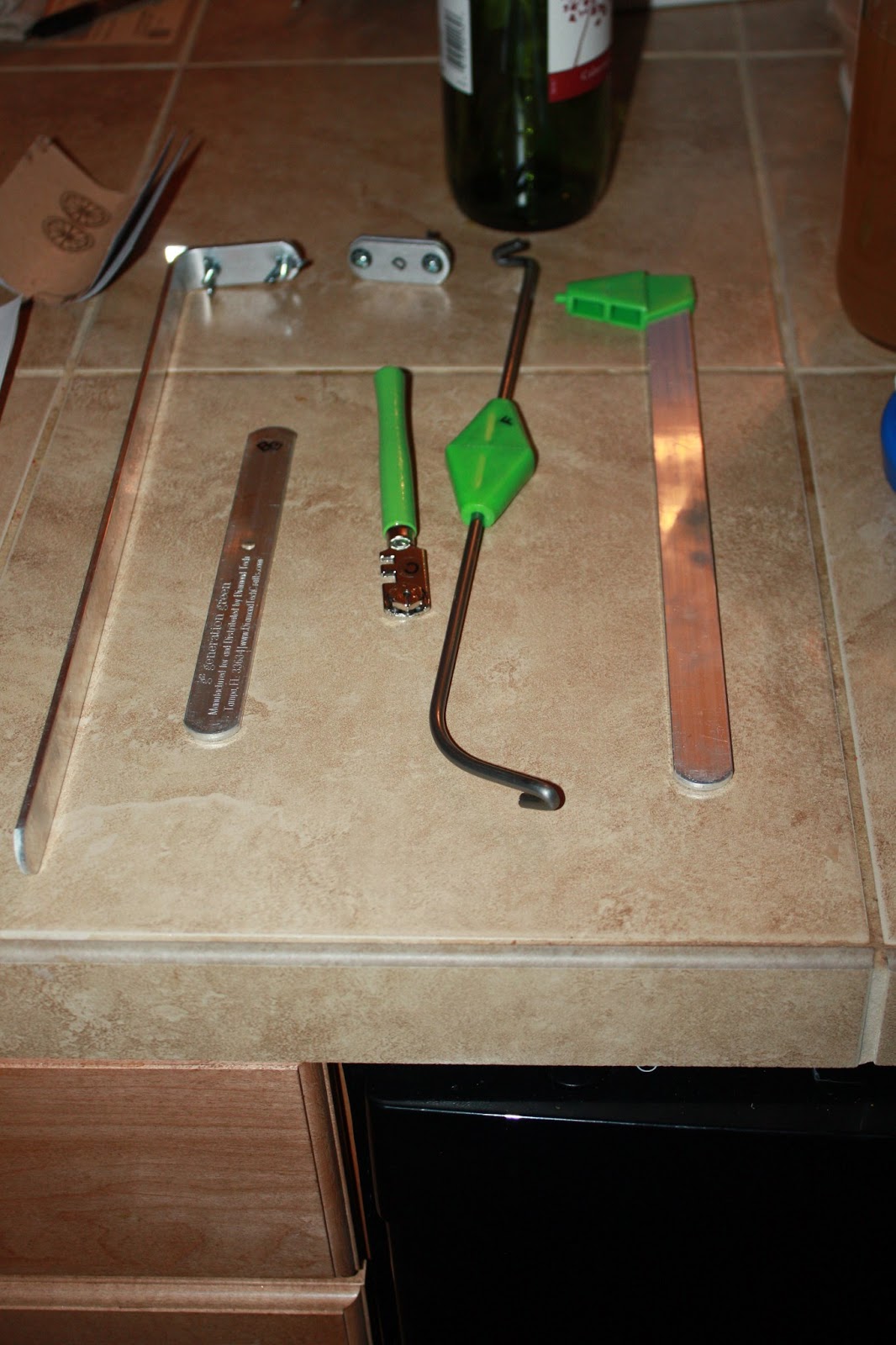 Crazy Life as Mom G2 Bottle Cutter and art kit review and giveaway!