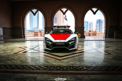 Lykan Hypersport Polizeiauto