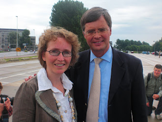 Racen op zandvoorttijdens Maarten memoral race. 2010