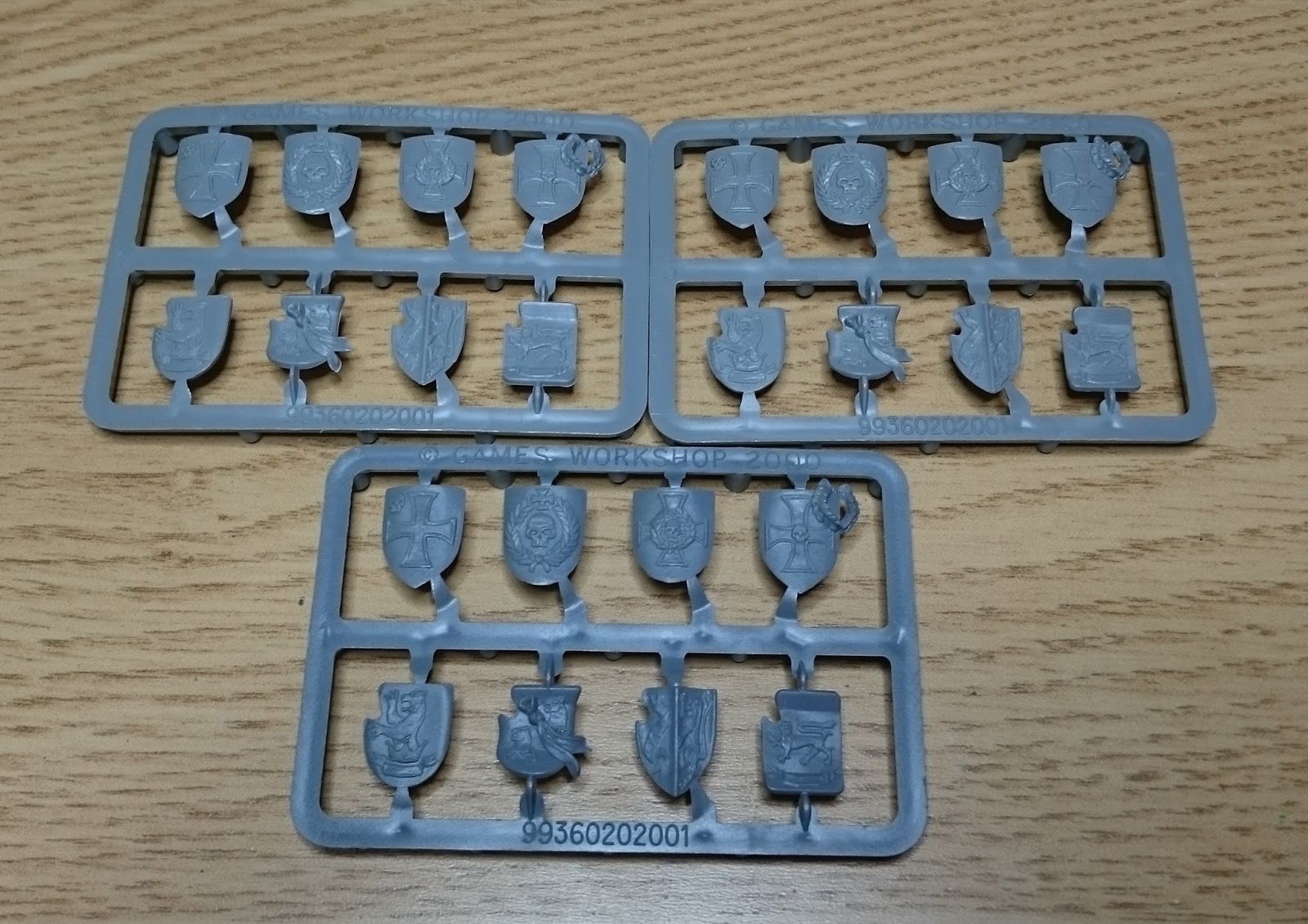 Random sprue image - Google: Empire plastic knights shields