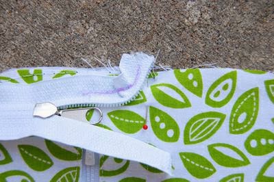 �������� ����� �� �����. Foldable bag fabric
