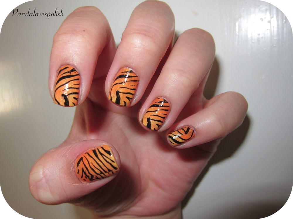 Panda loves polish Animal Print series Tiger nails