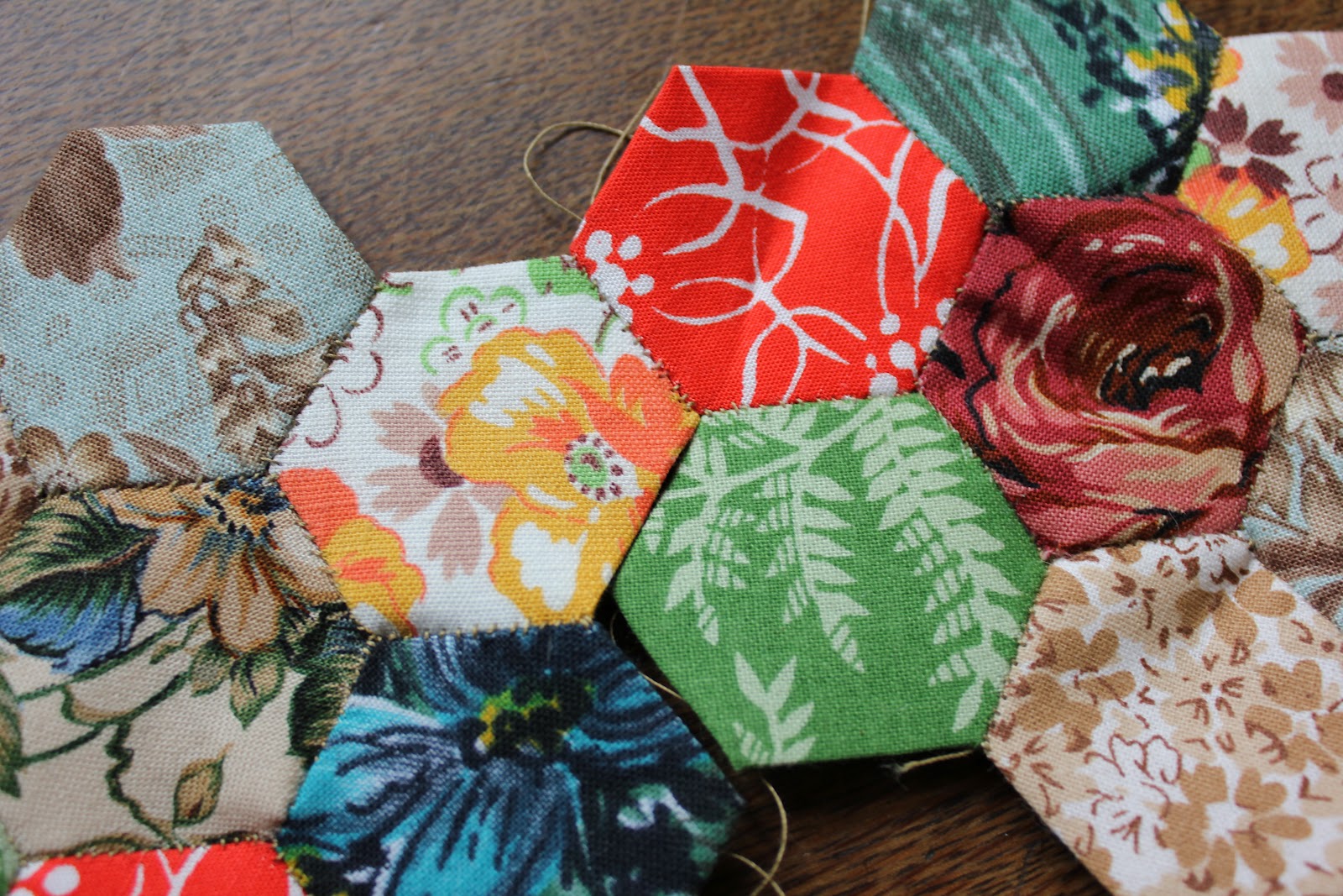 Make. Life. Beautiful. Hexagon Pincushion A tutorial