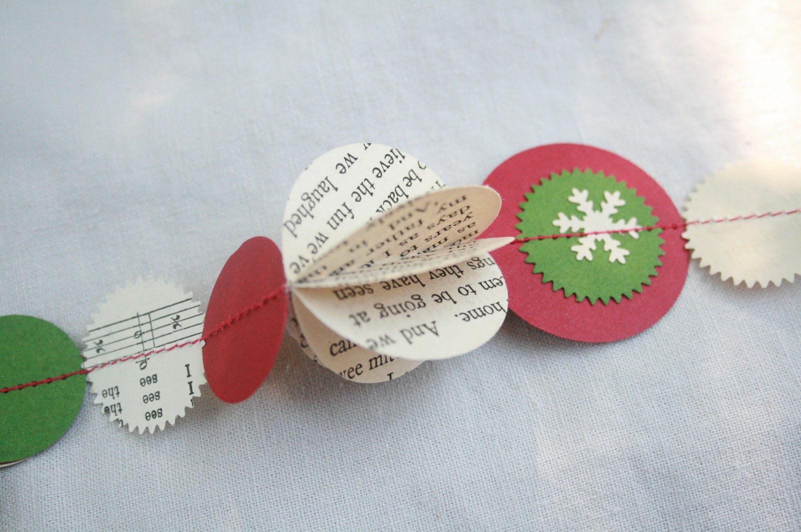 The Creative Place DIY Festive Holiday Garland