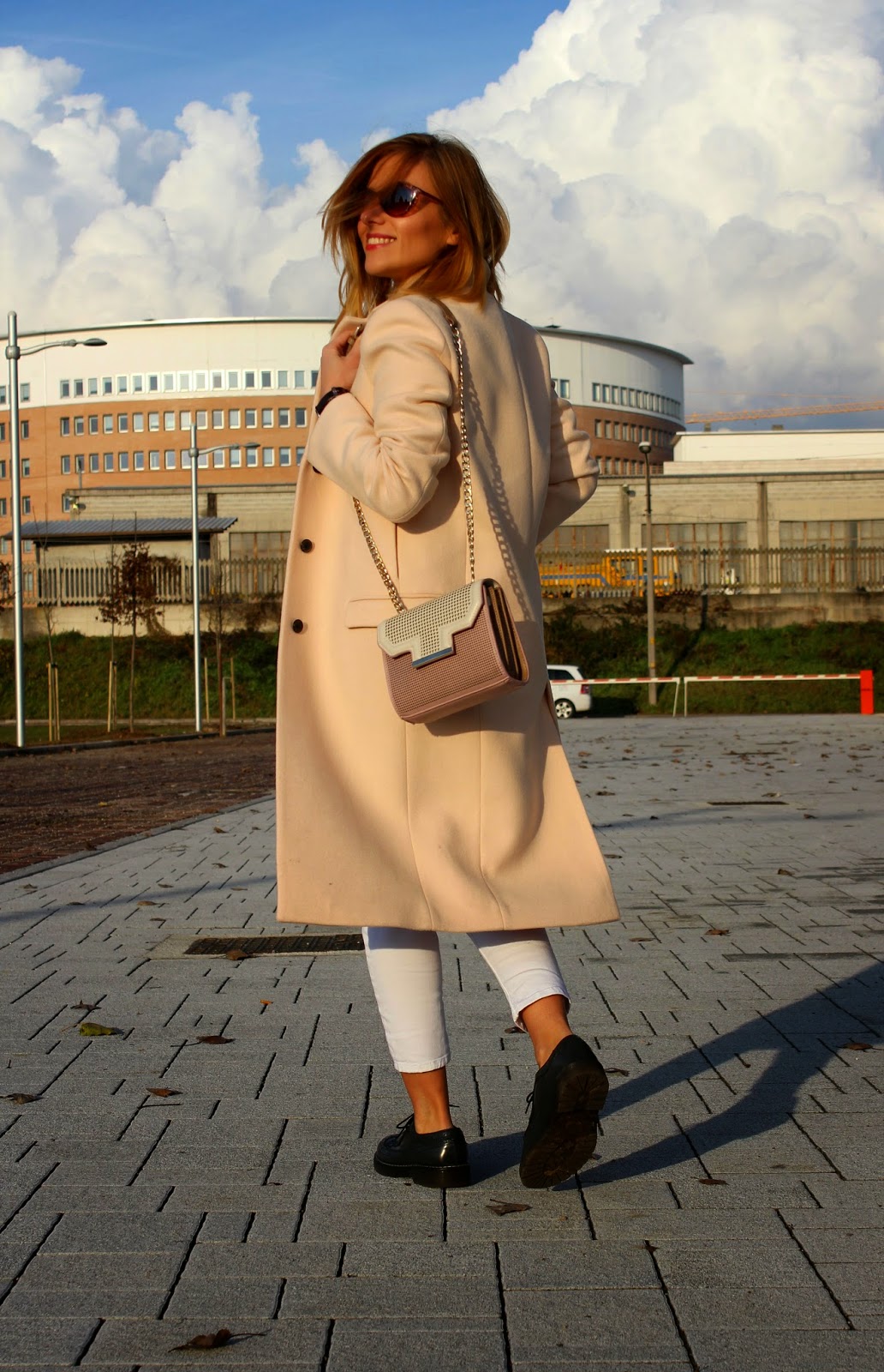 Eniwhere Fashion - Maxi coat - White skinny and Zara Bag