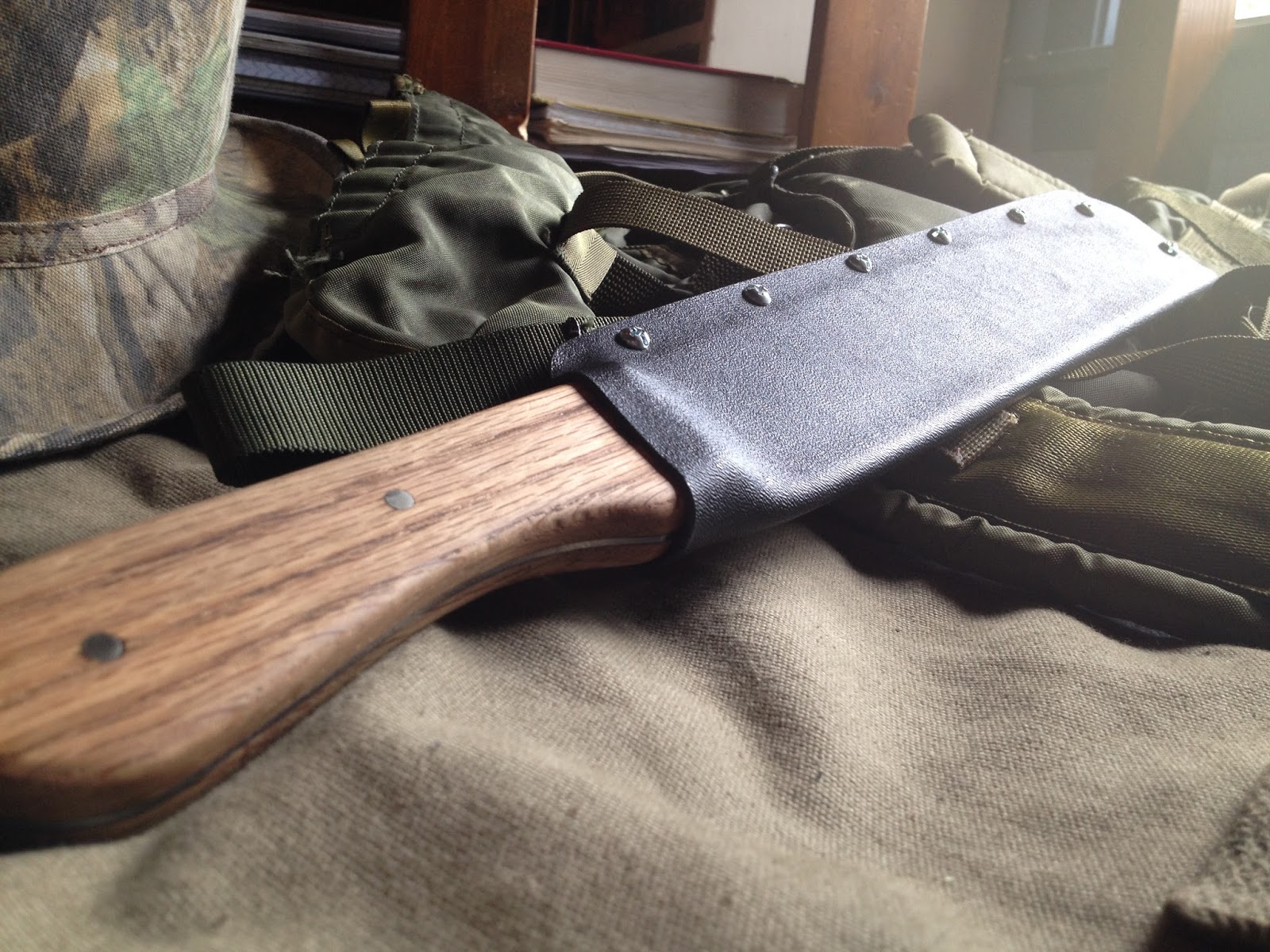 Jake Makes Machete/bowie knife restoration