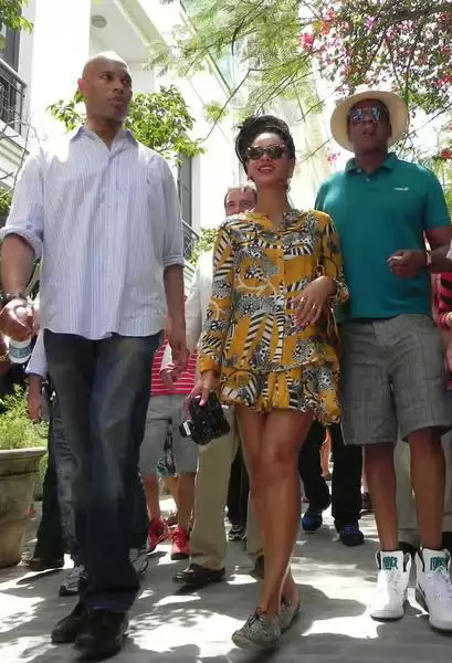 Jay Z t Beyoncé en el casco histórico de la habana vieja Jay Z t Beyoncé en el casco histórico de la habana vieja