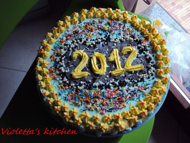 Violetta's kitchen (italian style): 2012 e una torta celebrativa.