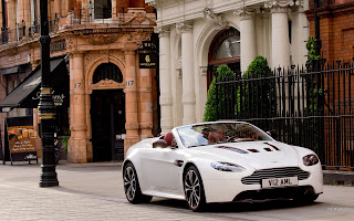 aston martin vantage