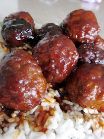 15 Easy Meal Planning Meals :: OrganizingMadeFun.com -- Slow Cooker Sweet and Tangy Meatballs