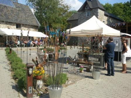 Der Private Hass Hinter Dem Niedernetzen Von Alice Weidel Deus Ex Machina