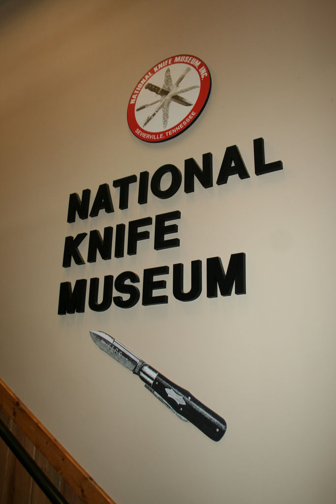 The Carpetbagger The National Knife Museum