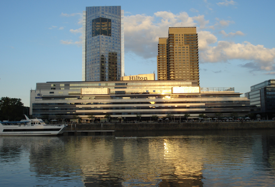 Hilton Arc De Triomphe Paris Hotel Sold Hilton Arc De Triomphe Paris Hotel Sold