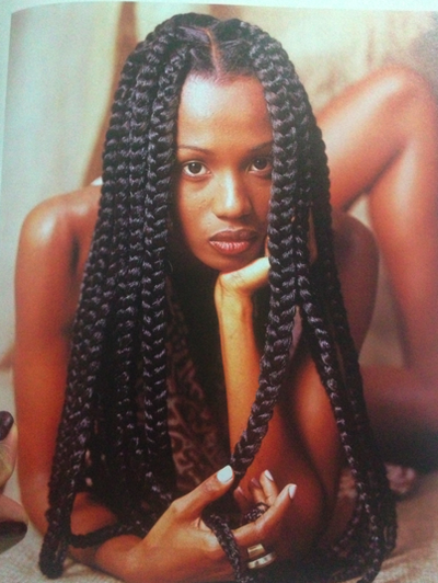 Comme je le soulignais plus haut, au delà de l\u0027esthétisme, c\u0027est aussi un art de vivre que symbolisait le port des tresses dans de nombreux pays africains.