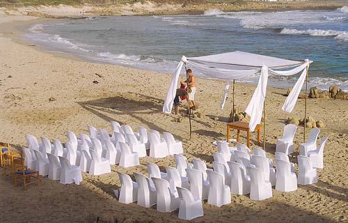 beach wedding photos 