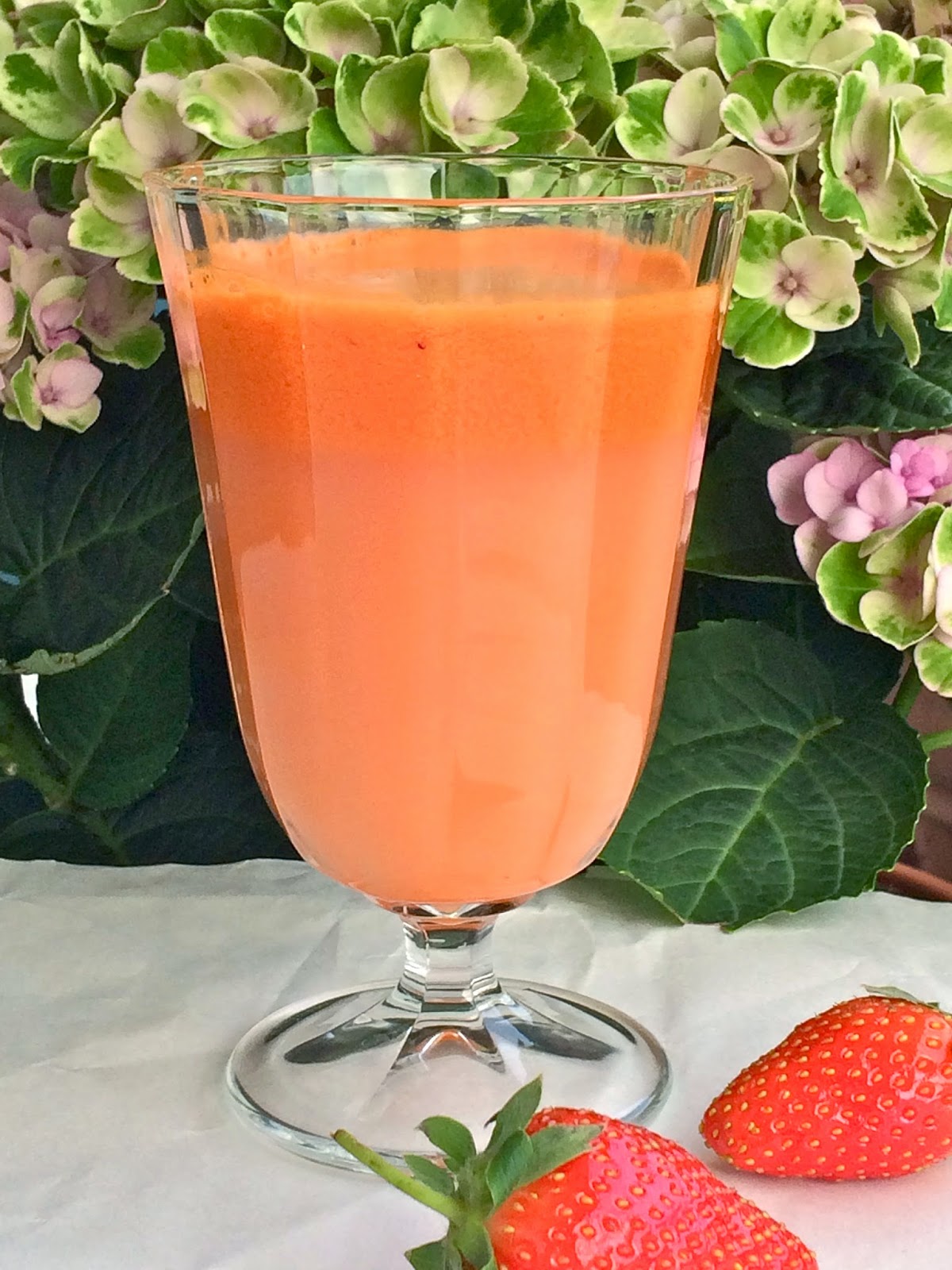 Passionately Raw! Delicious Carrot Strawberry Juice