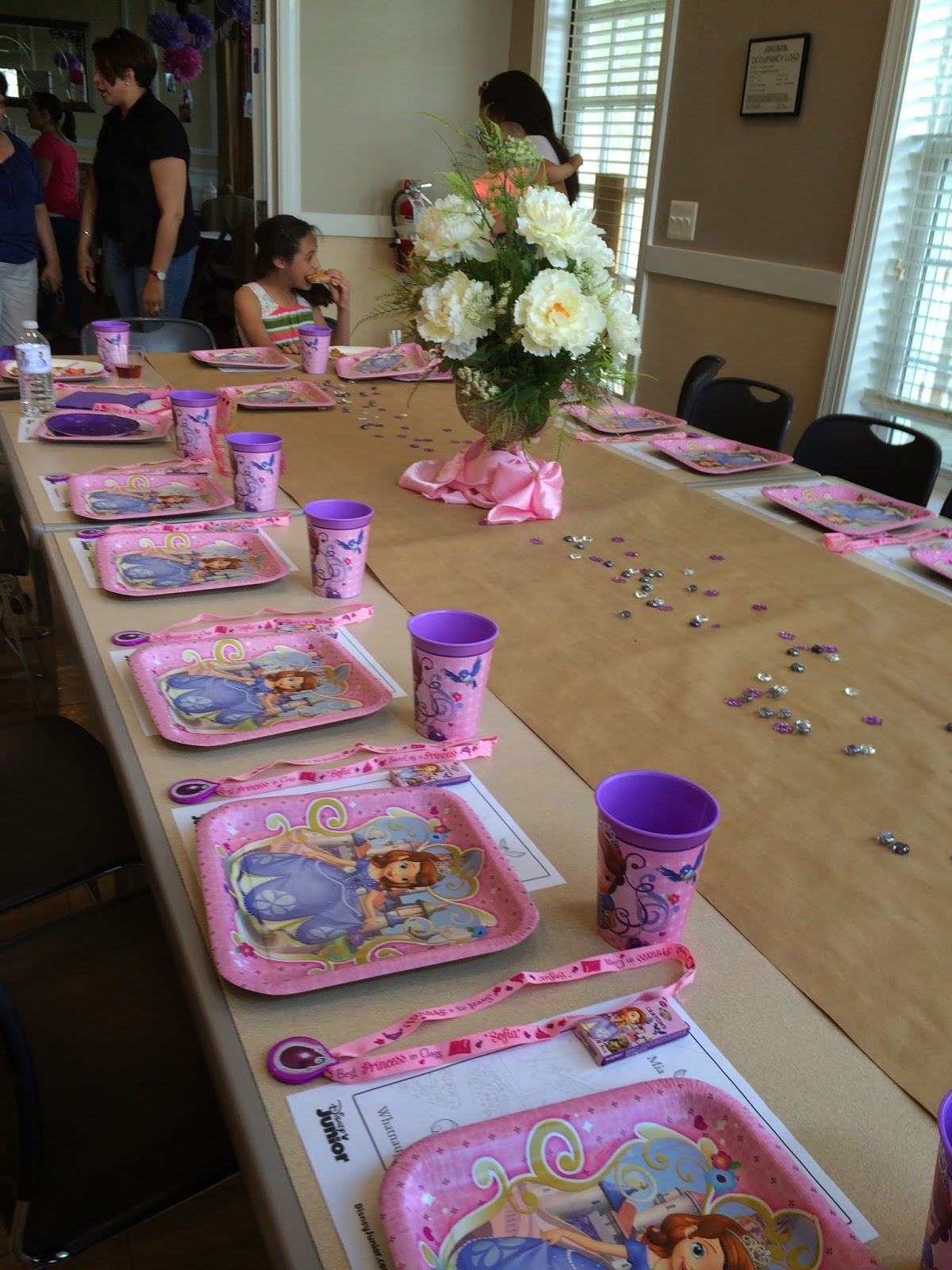 Sofia The First Party Wrap Up Shipwrecked On Fabulous Island The Table Was Set With Coloring Pages Sofia First Crayons Amulets Plastic Cups And Well Wipeable Surfaces Lol