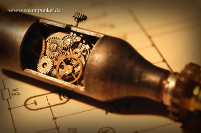 16 GB Steampunk USB stick