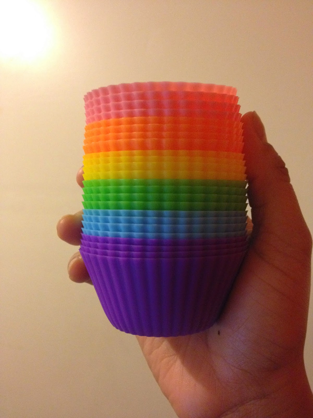 Katrina's Review Blog Silicone Baking Cups 24 Pack 6 Vibrant Colors Review