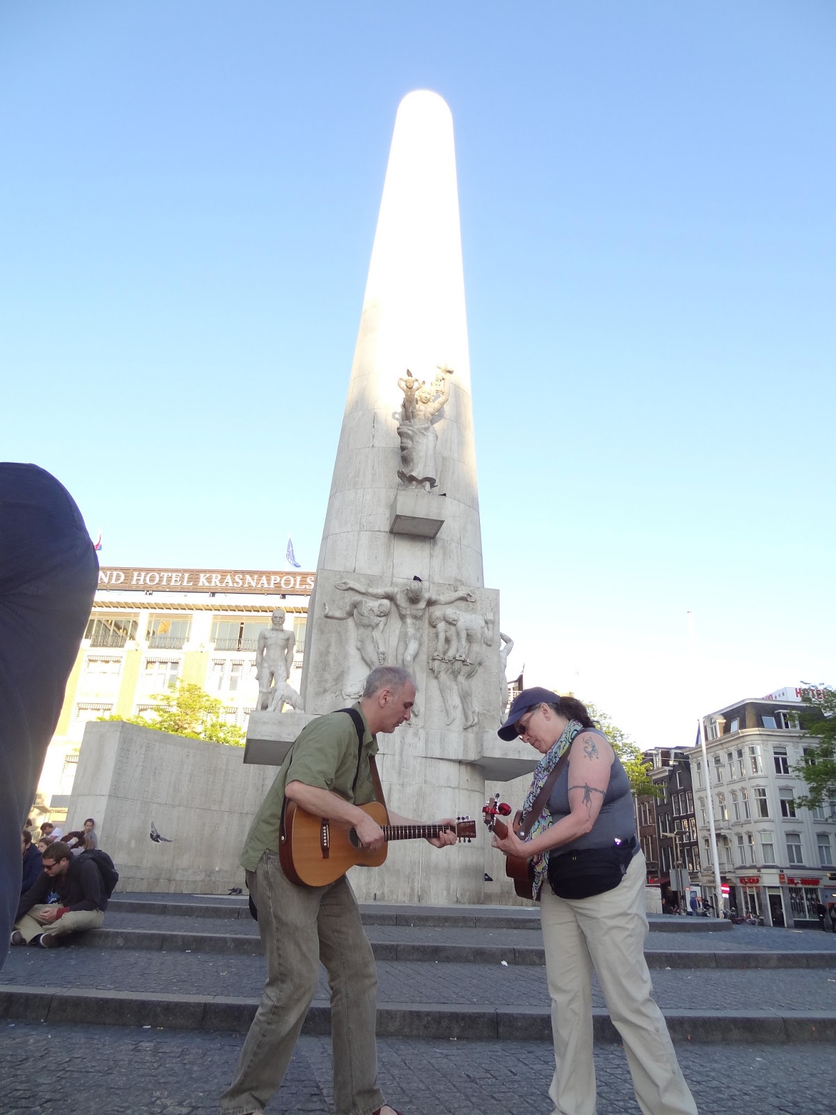Neil Young News: In Search of the Holy Rail: Thrasher's Wheat Radio in