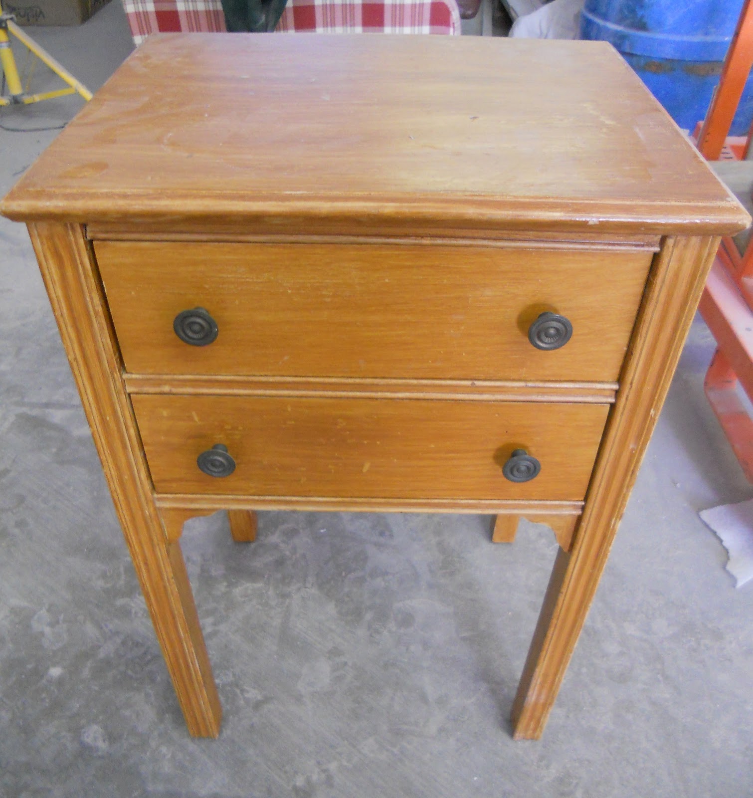 {createinspire} Cute Side Table