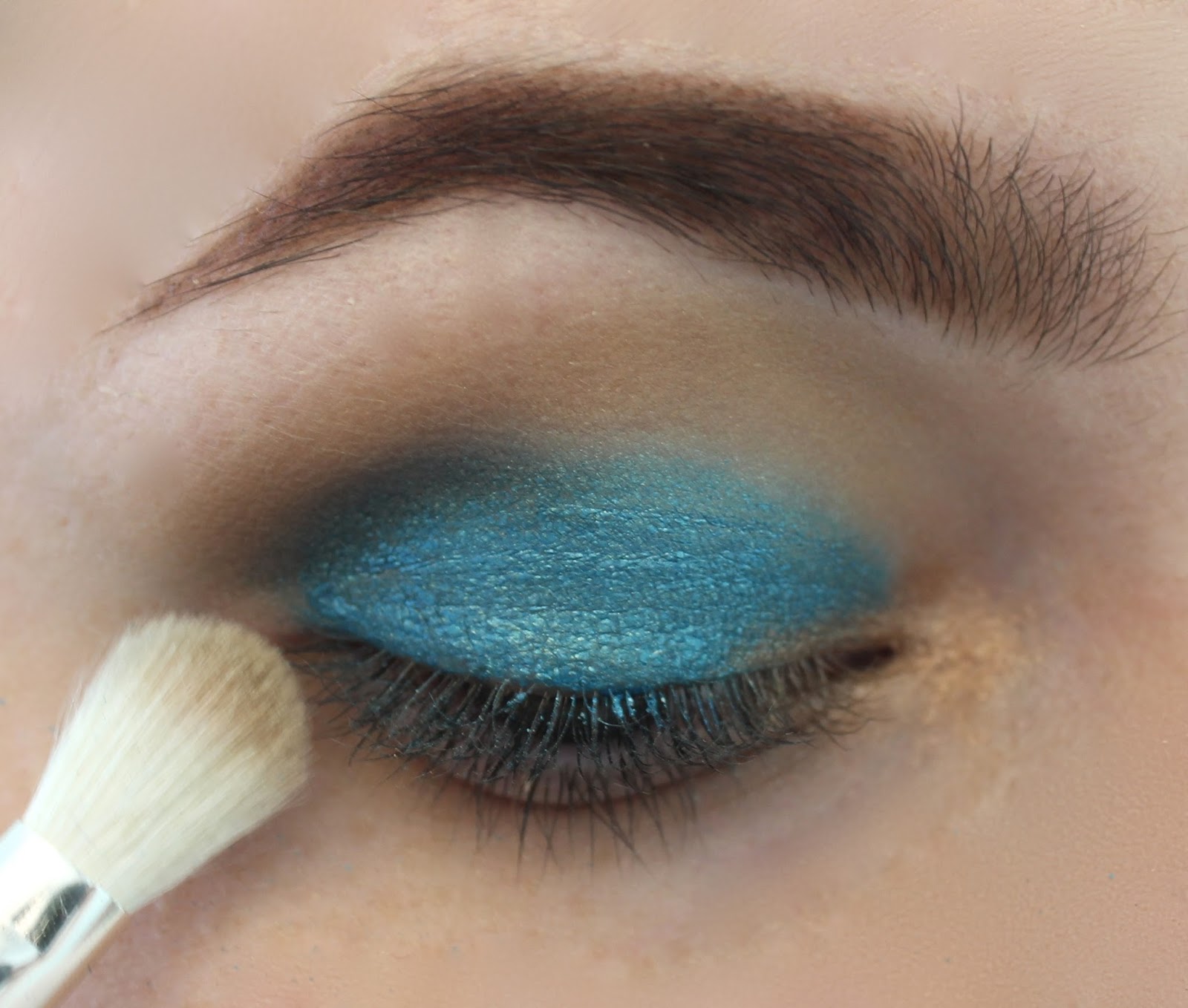 Blend N Smack Katy Perry's Dark Horse Makeup Tutorial