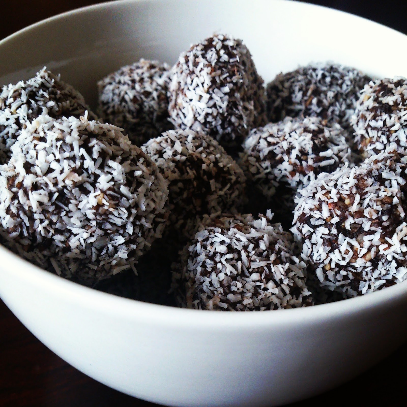 Miss CocoBlue Food Raw Chocolate Coconut Date Balls