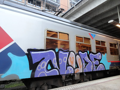 train graff