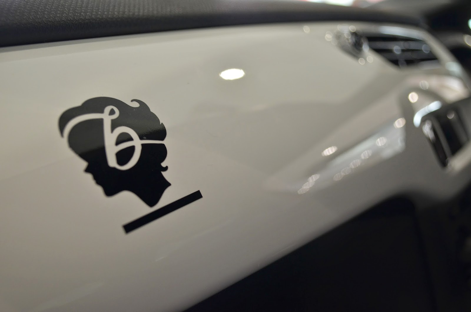 Autoworld Citroen DS3 DESIGN by Benefit