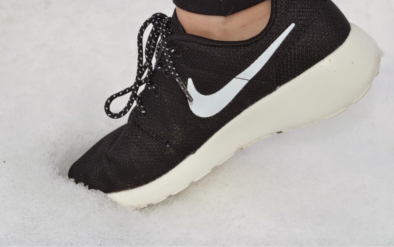 All Over Sequin: Nike Roshe Run outfit