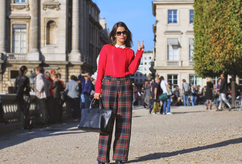 Tartan-Trousers-Printed-Streetstyle-Paris-fashion-week-4.jpg