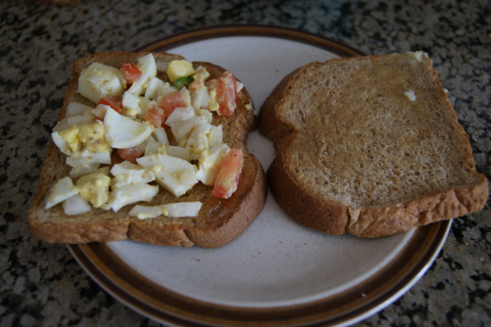 SimplyVeggies Egg Sandwich