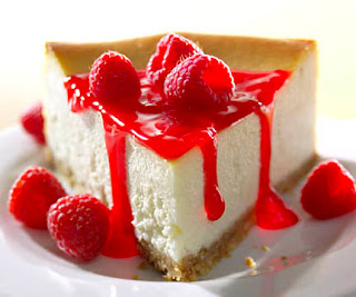 cheesecake-with-raspberry.jpg