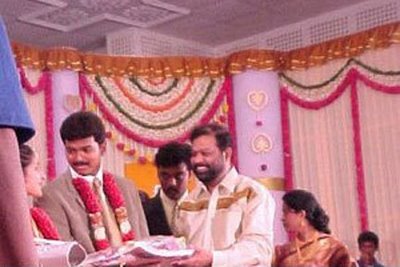 Mother Wedding Songs on Vijays Wedding