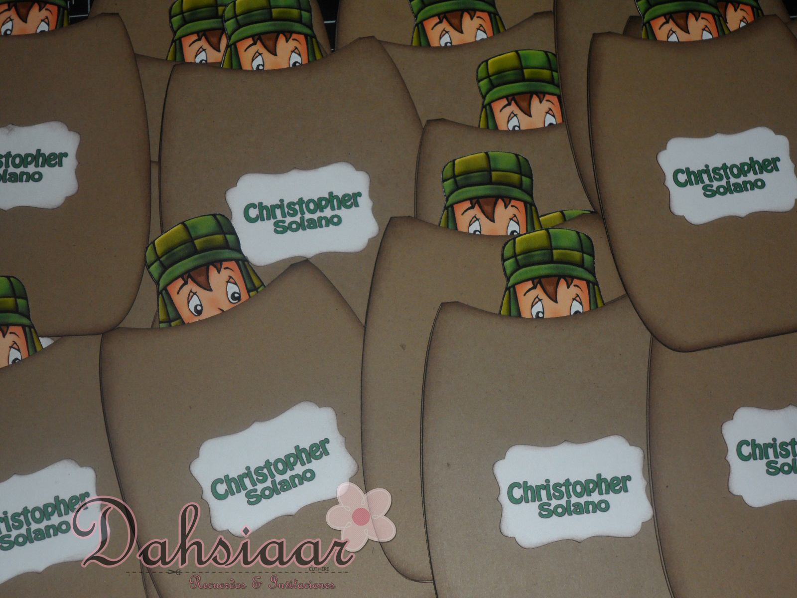 Dahsiaar Chavo Del 8 Party Decorations